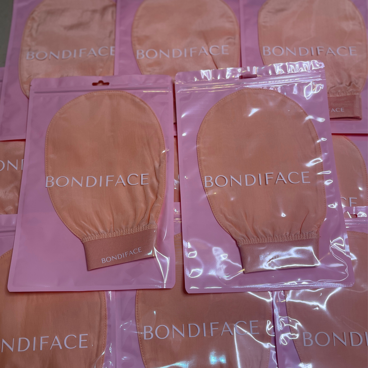 BONDI FACE Silk Exfoliating Glove