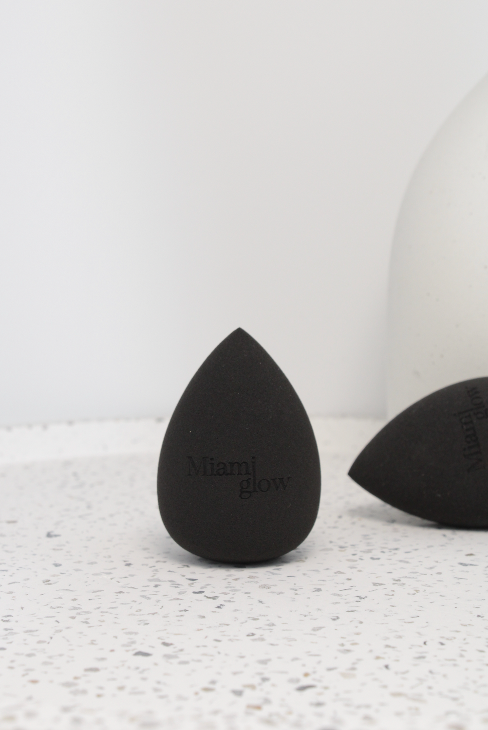 Sunless Beauty applicator, Sunless tanning applicator, sunless beauty blender, miami glow